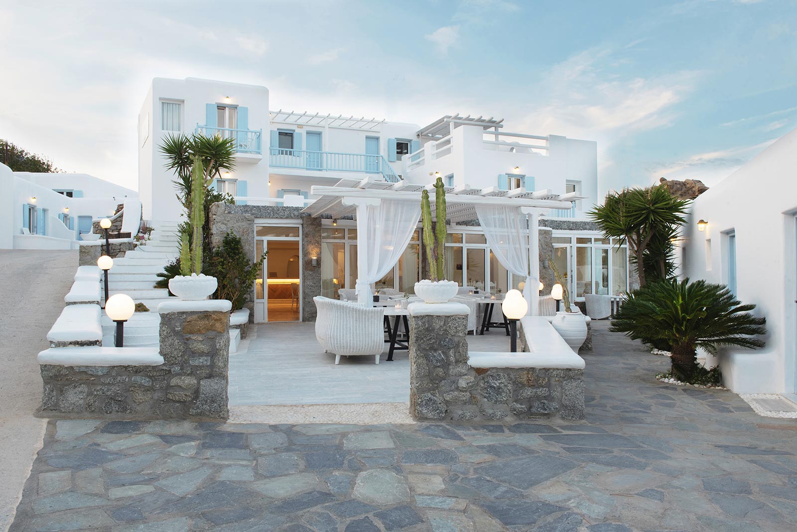 paradise-view-a-3-star-hotel-near-paradise-beach-on-mykonos